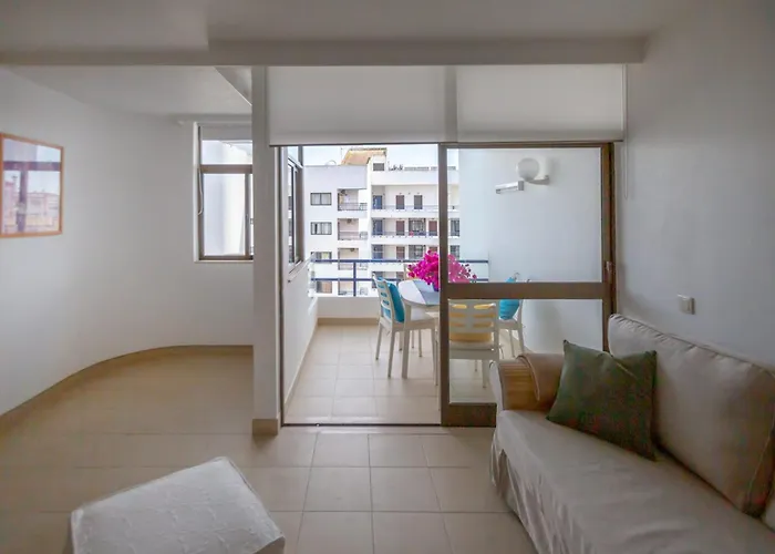 Angela's אלבופיירה