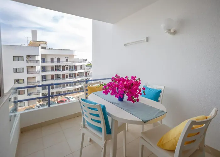 Angela's אלבופיירה